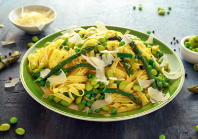 Pasta Primavera with Asparagus and Peas